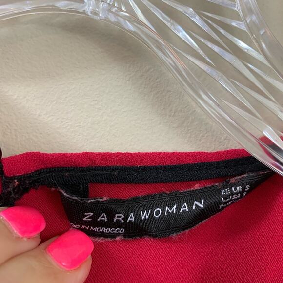 Zara Woman Sleeveless Red Blouse - Picture 3 of 4
